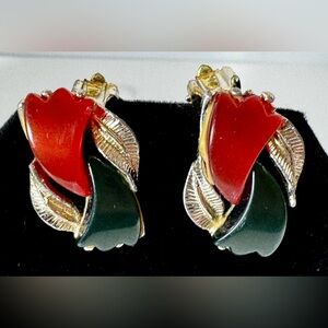 Vintage Floral Clip-On Earrings - Burnt Orange and Green #1538